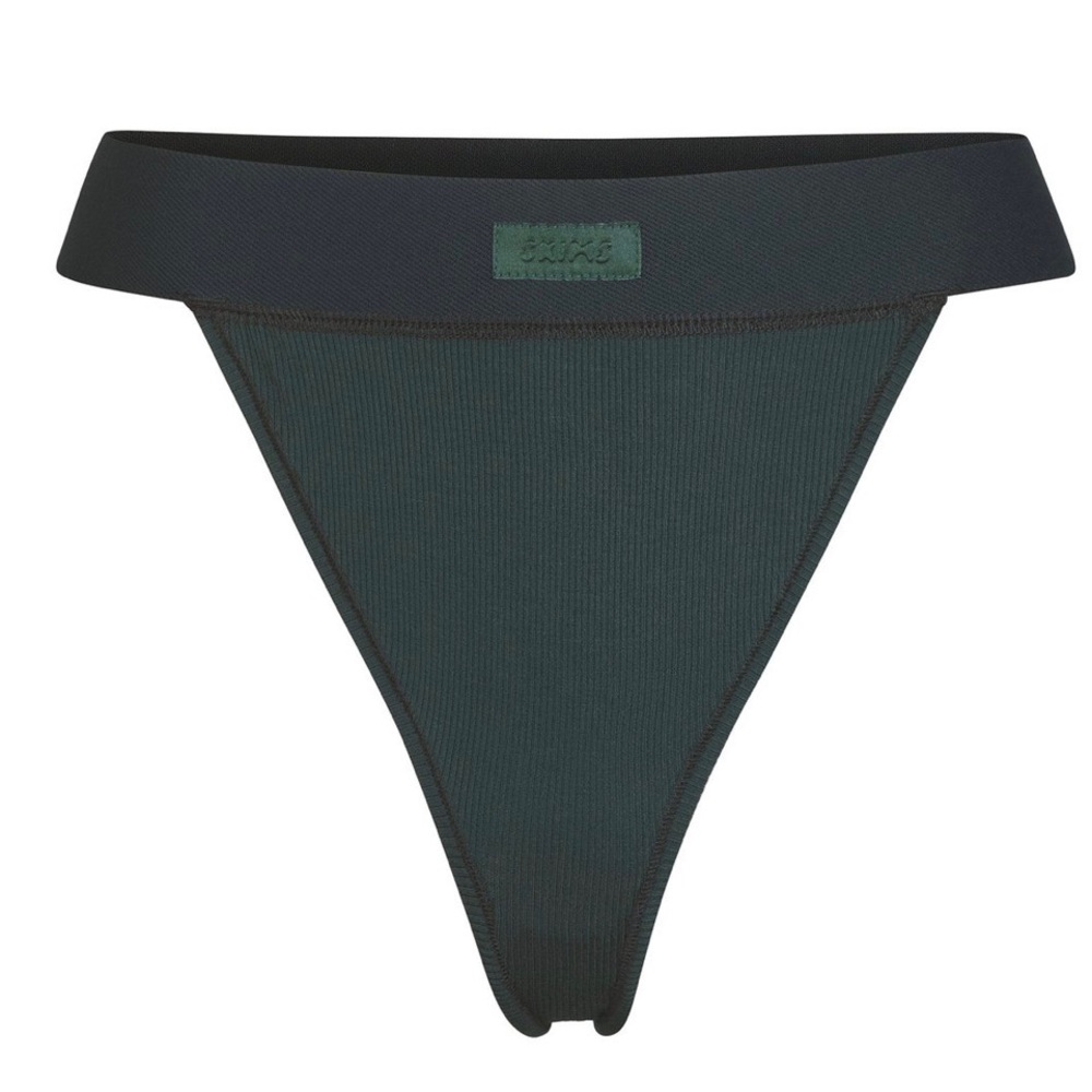 SKIMS - SOFT LOUNGE THONG